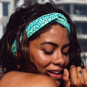 New Dollboxx Blue Green Savage Twist Knot HeadBand